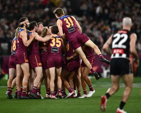 Brisbane Demolish Collingwood to Secure Championship Showdown With The Cats